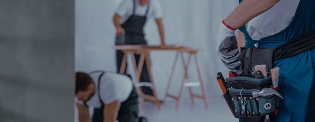 Constructores trabajando